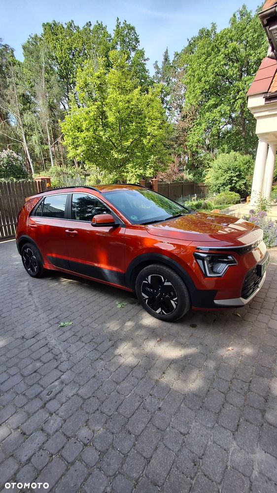Kia Niro 64kWh M - 4