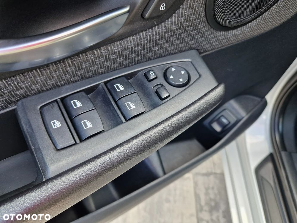 BMW Seria 2 218d Sport-Aut Advantage - 12