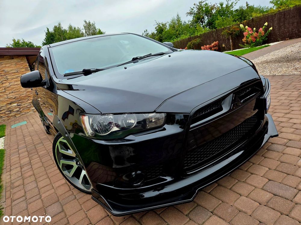 Mitsubishi Lancer - 3