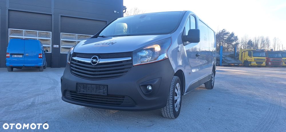 Opel Vivaro - 6