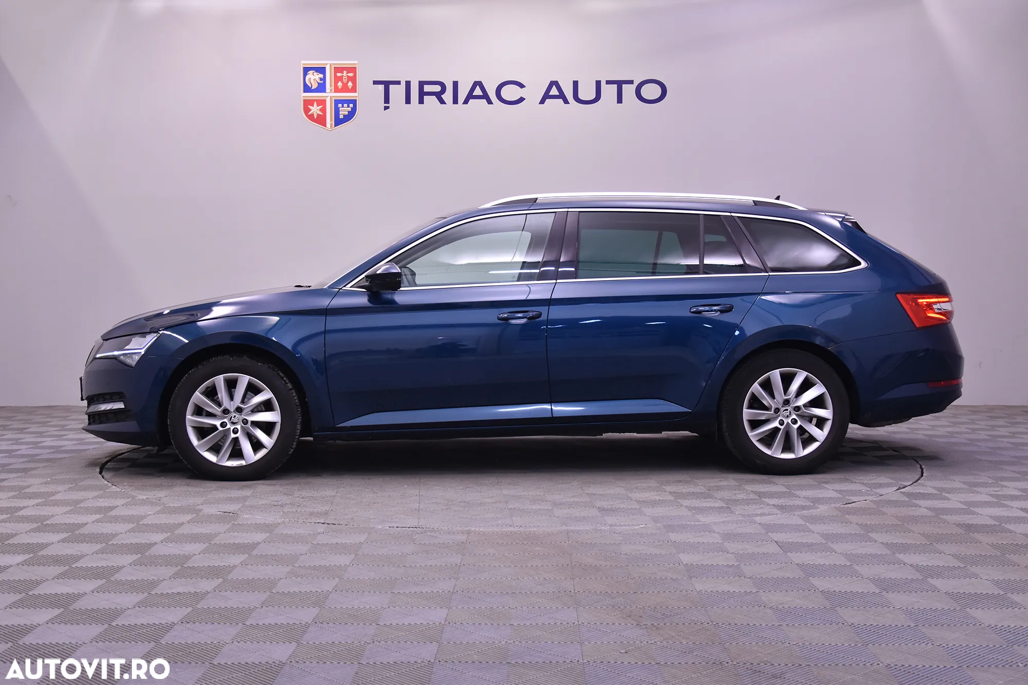 Skoda Superb - 2