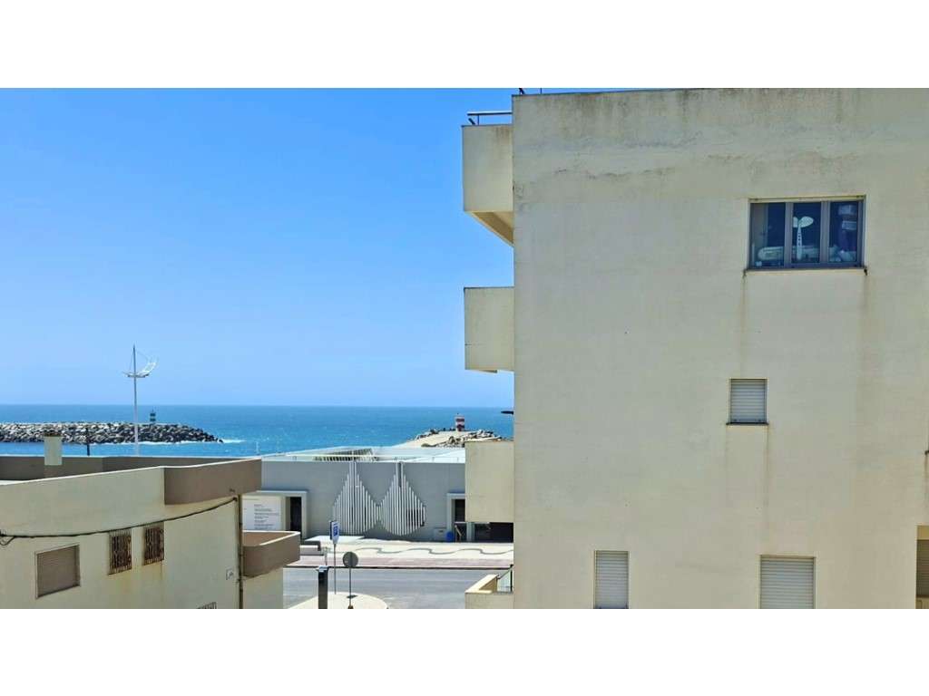T3 Duplex a 2 passos da Praia da Nazaré | Mobilado | Estacionamento - Grande imagem: 3/33