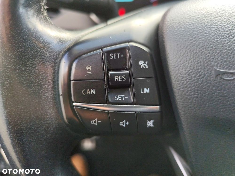 Ford Focus - 21
