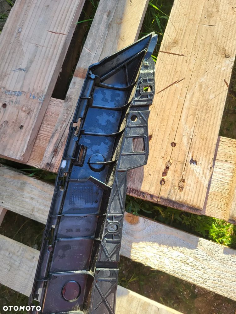 Mocowanie Gorne Zderzaka Przod Mercedes W246 A2468850965 - 4