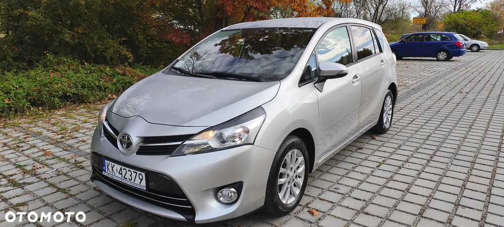 Toyota Verso - 18