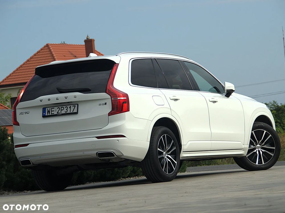 Volvo XC 90 B5 D AWD Momentum 7os - 9