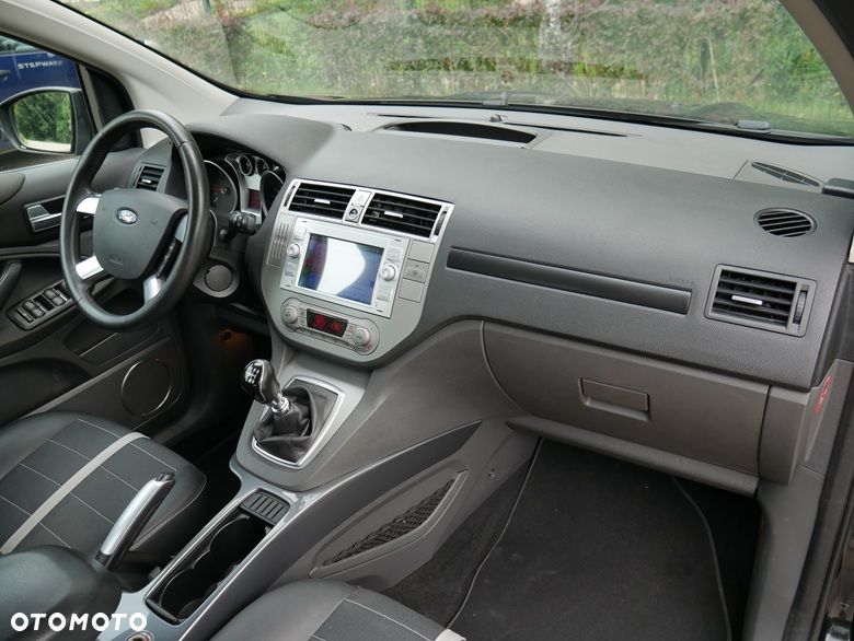 Ford Kuga 2.0 TDCi Titanium - 6