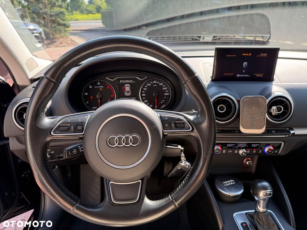 Audi A3 Limousine 1.6 TDI S tronic - 12