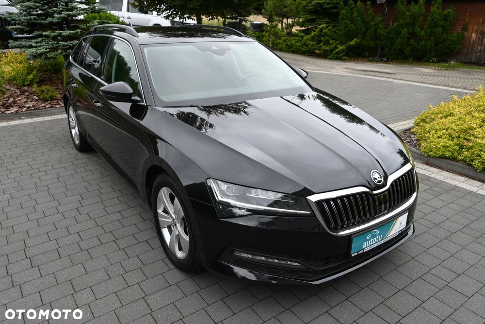 Skoda Superb 2.0 TDI SCR Sportline DSG - 10