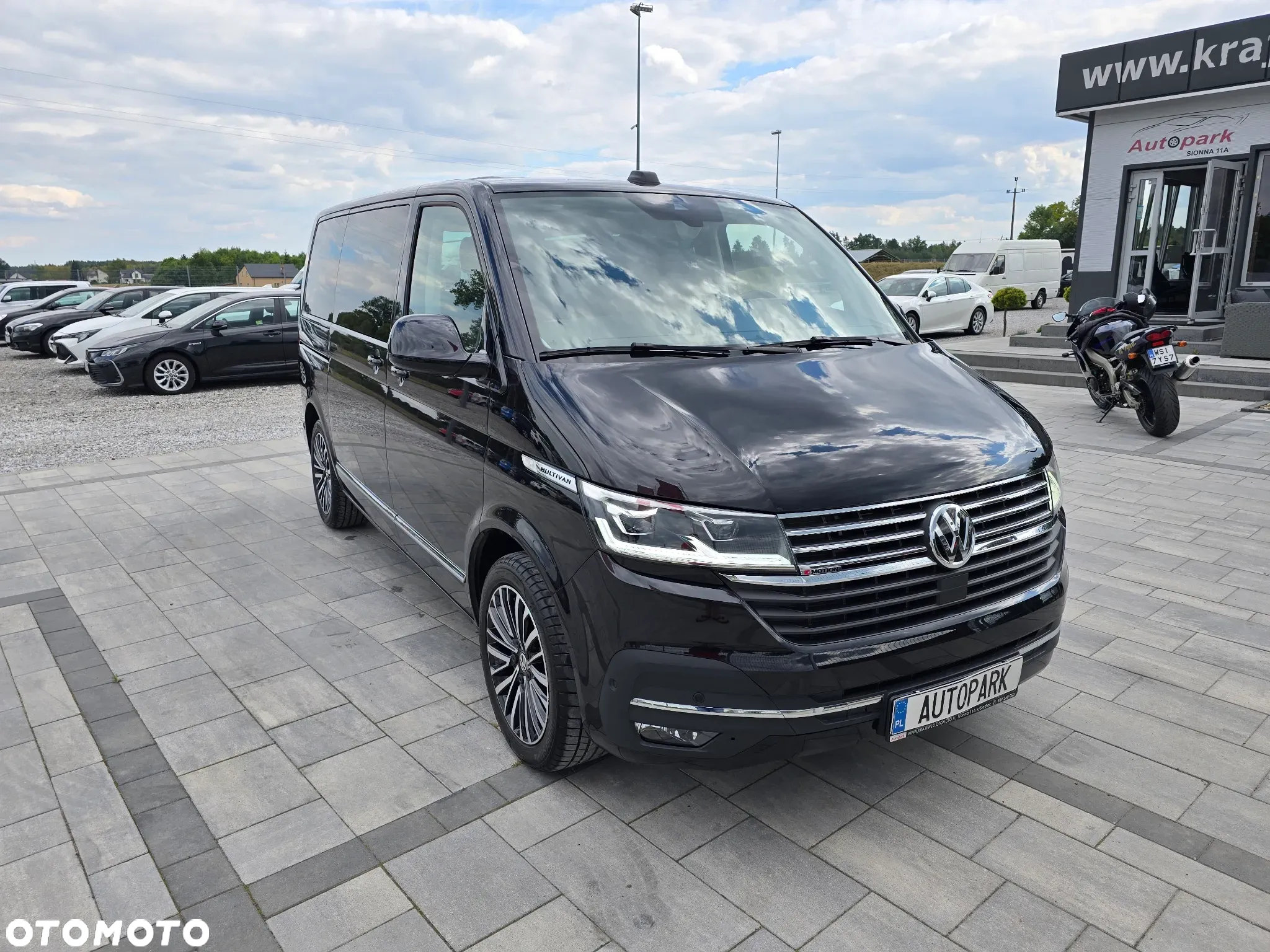 Volkswagen Multivan 6.1 2.0 TDI L1 Highline 4Motion DSG - 41