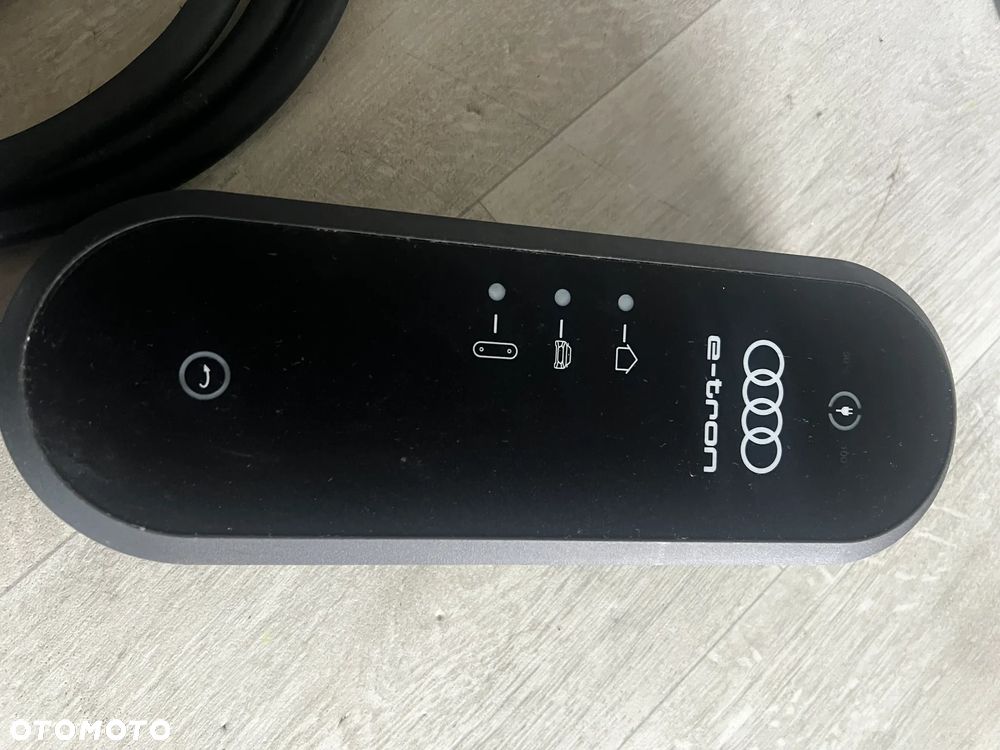 ZESTAW KABLI DO ŁADOWANIA AUDI E-TRON Q8 Q6 Q4 ŁADOWARKA AKUMULATORA 8V4971675AN 7PP971678GG 1EA971639E CENY W OPISIE - 4