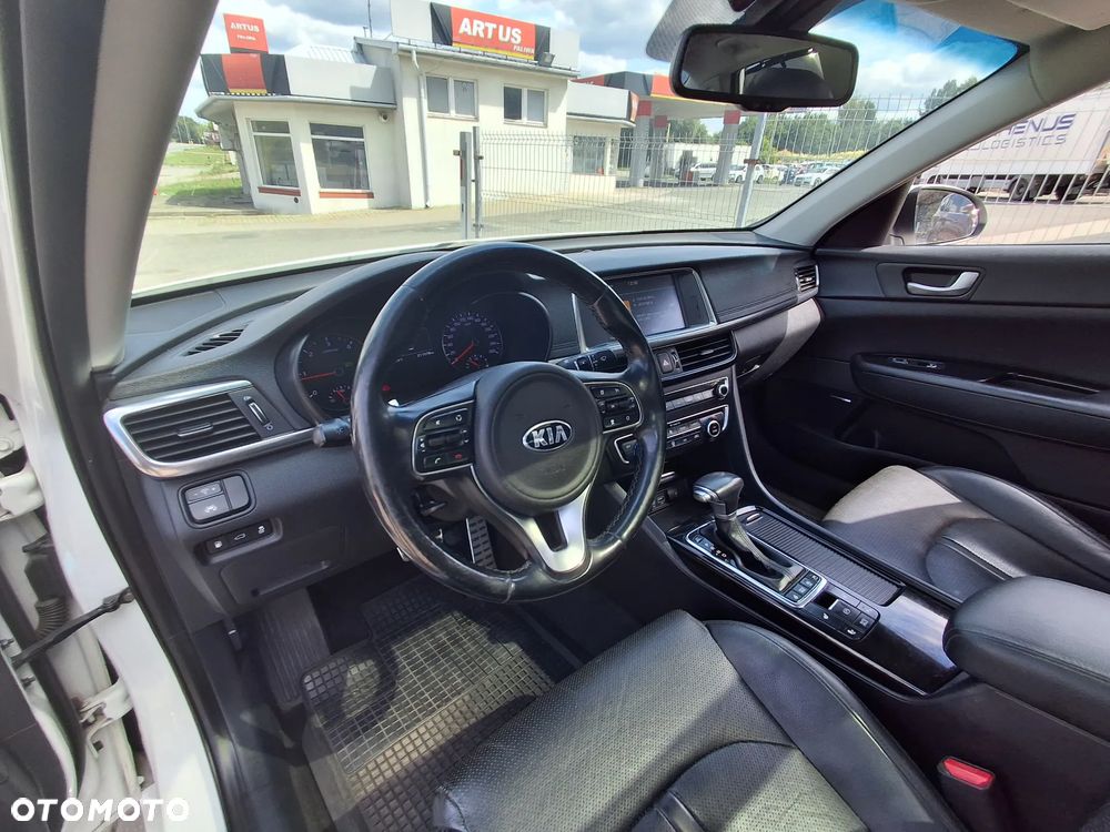 Kia Optima 1.7 CRDI L DCT - 23