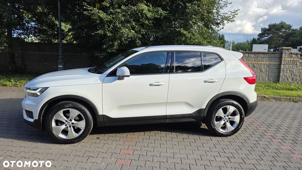 Volvo XC 40 D3 Geartronic Momentum Pro - 6