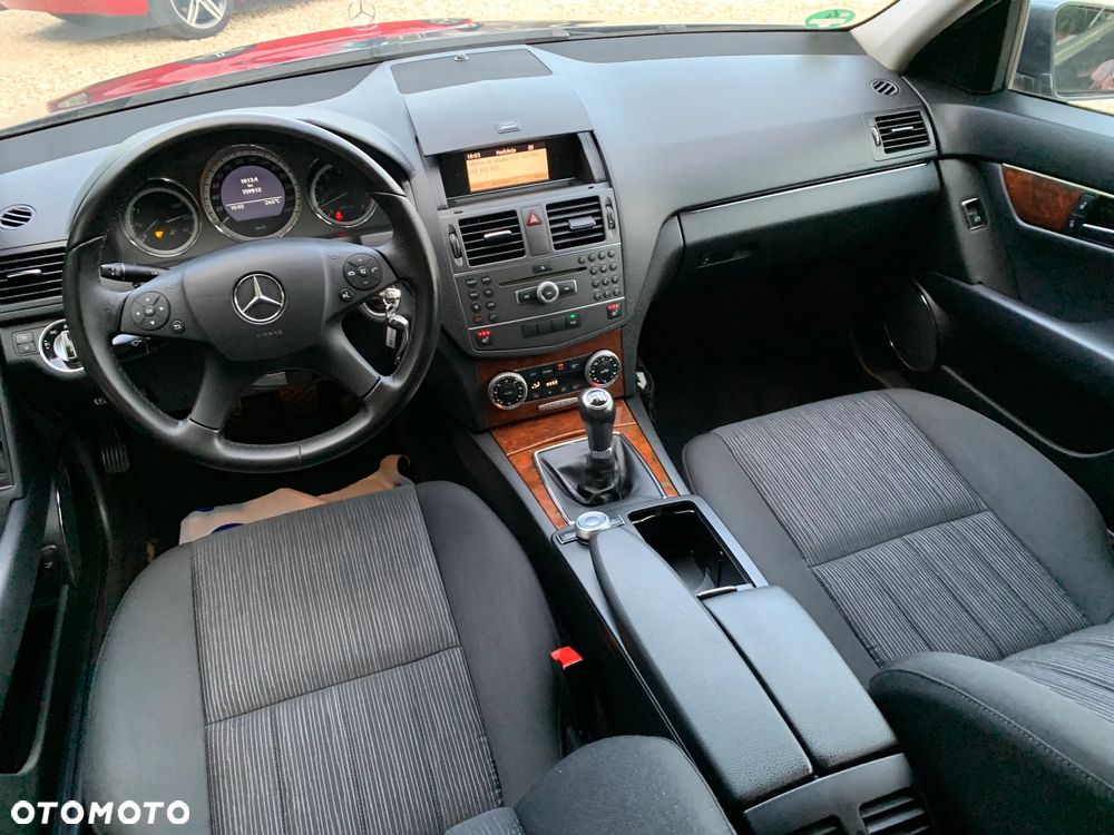 Mercedes-Benz Klasa C 200 Kompressor Elegance - 34