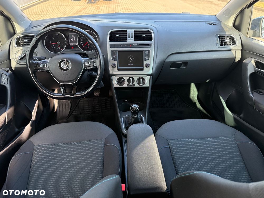 Volkswagen Polo 1.4 TDI Blue Motion - 23