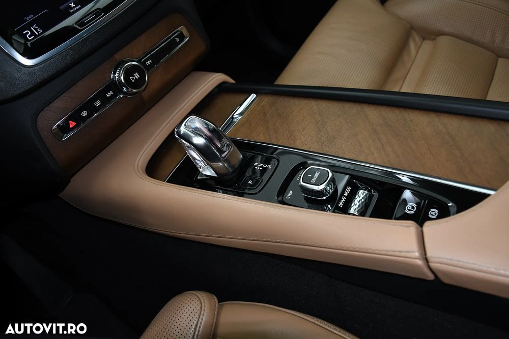 Volvo XC 90 T8 Twin Engine AWD Inscription - 20