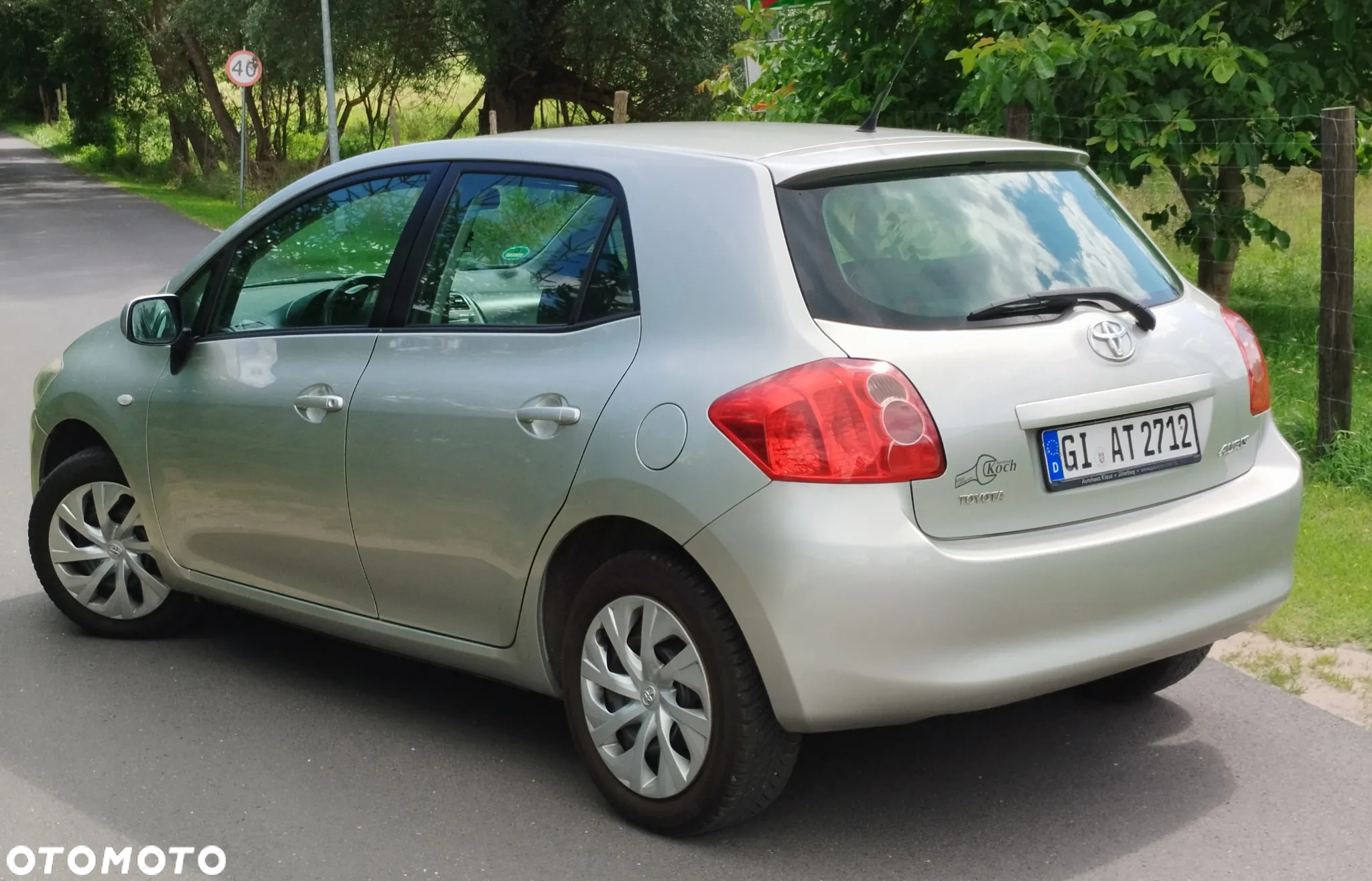 Toyota Auris 1.6 VVT-i Sol - 3