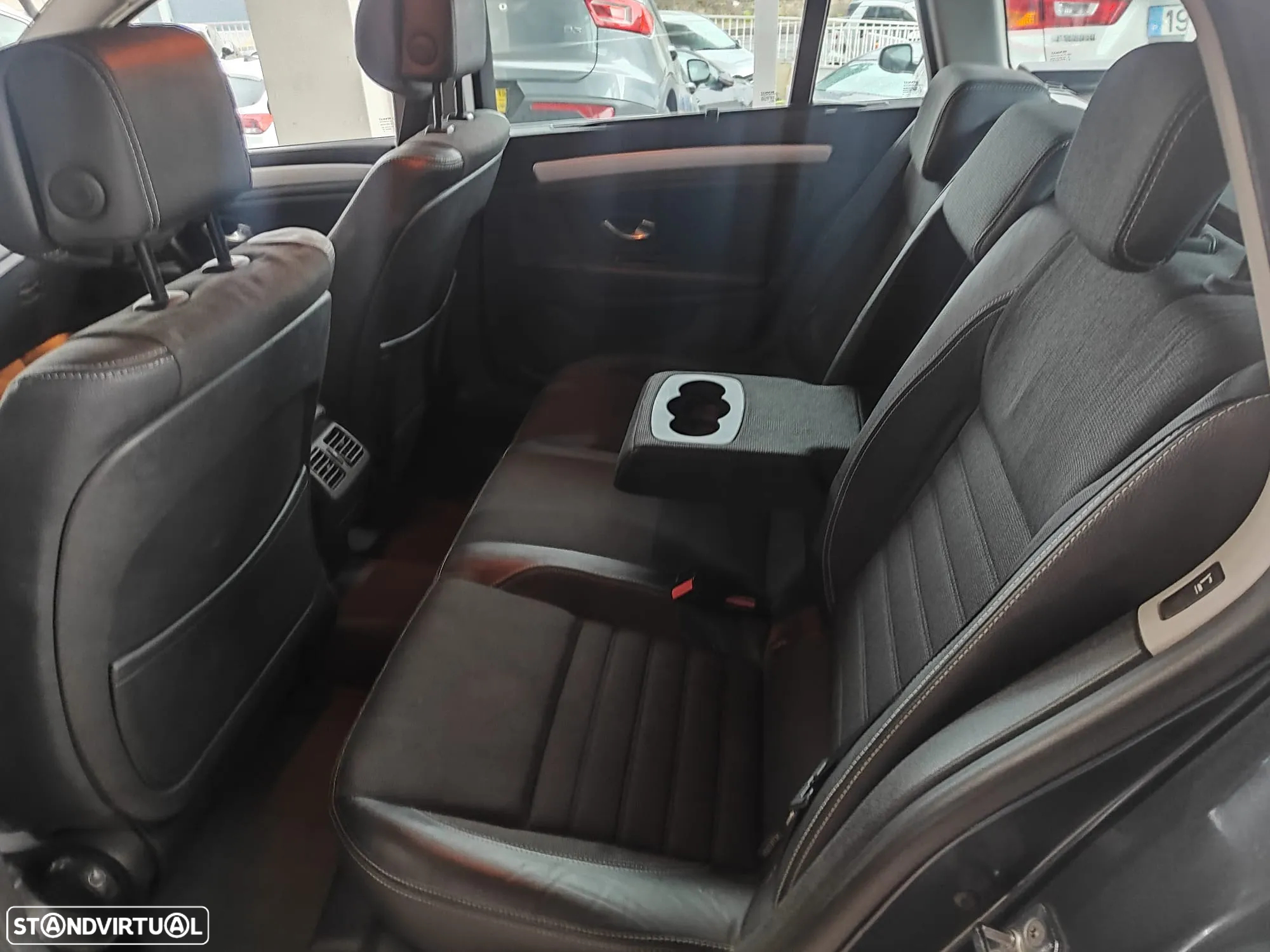 Renault Laguna Break 1.5 dCi Dynamique S - 13