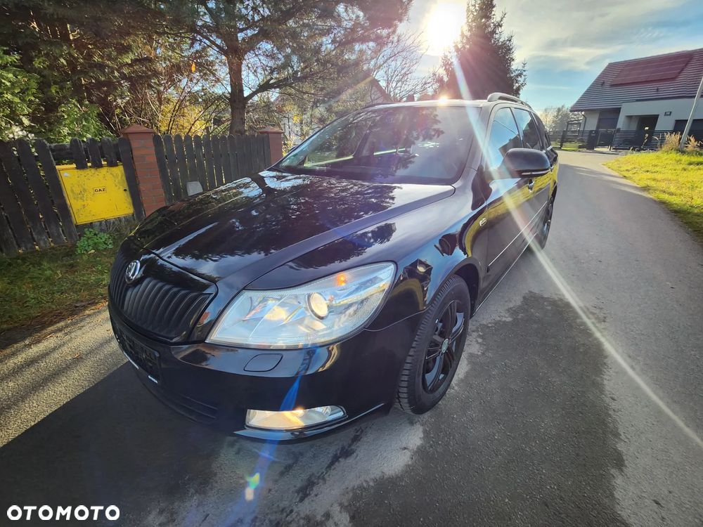 Skoda Octavia Combi 2.0 TDI Laurin & Klement - 37