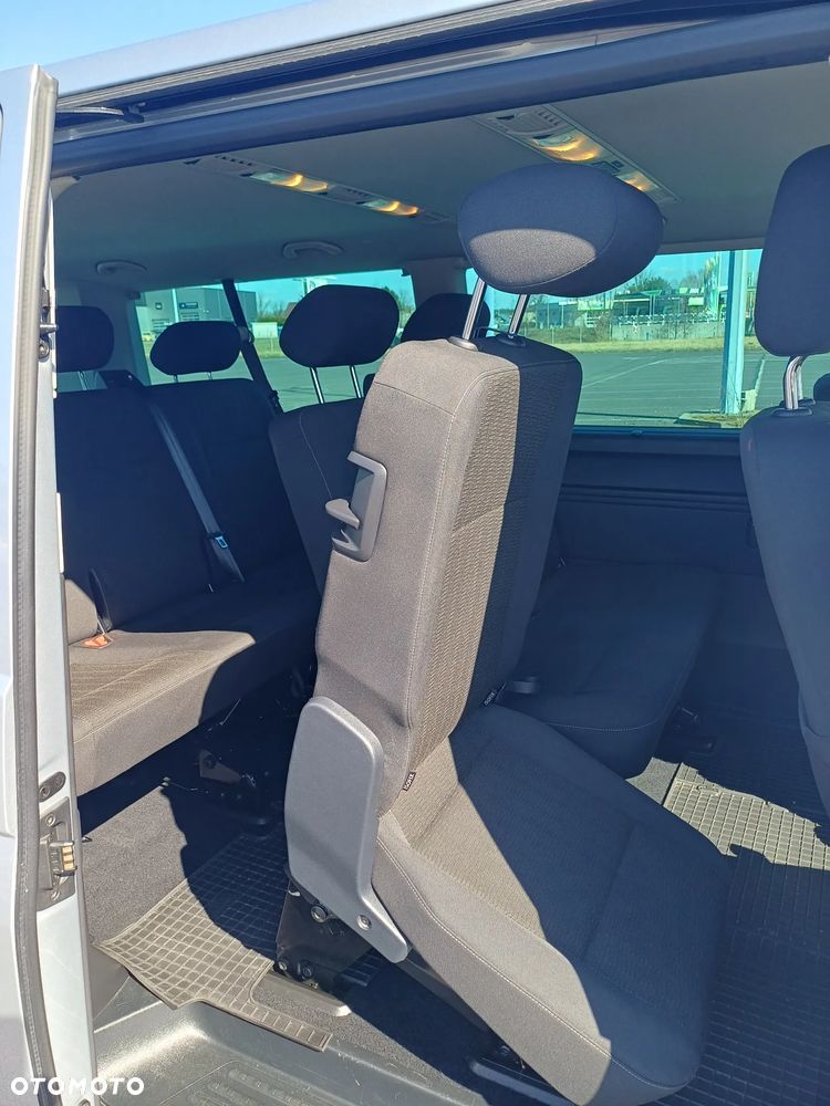 Volkswagen Caravelle 2.0 TDI L2 Comfortline DSG - 7