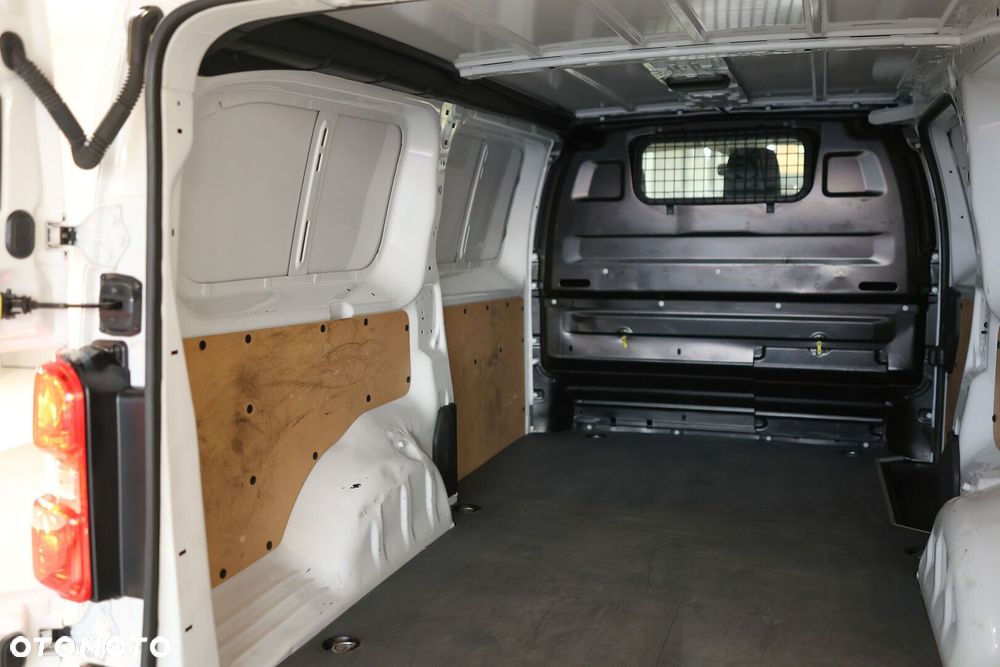 Toyota PROACE - 15
