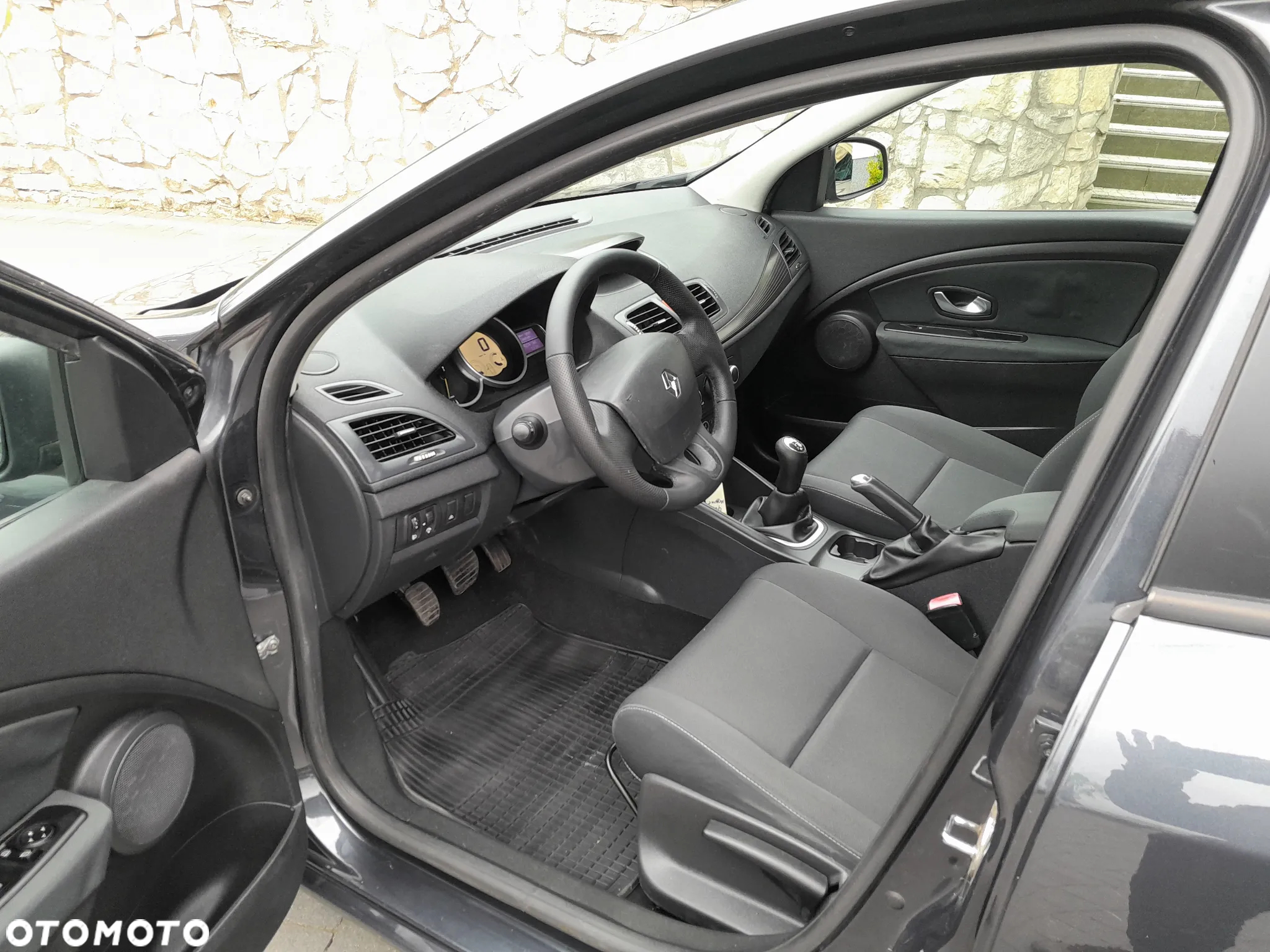 Renault Megane - 5