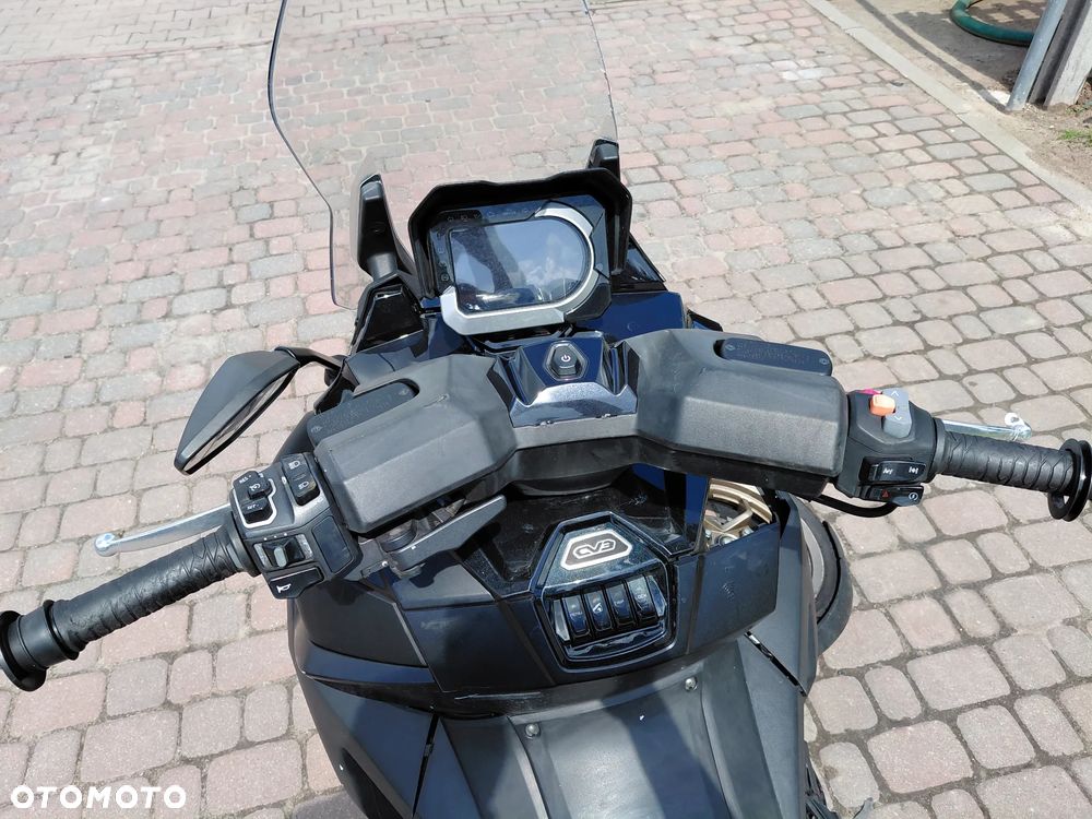 Kymco CV3 - 13