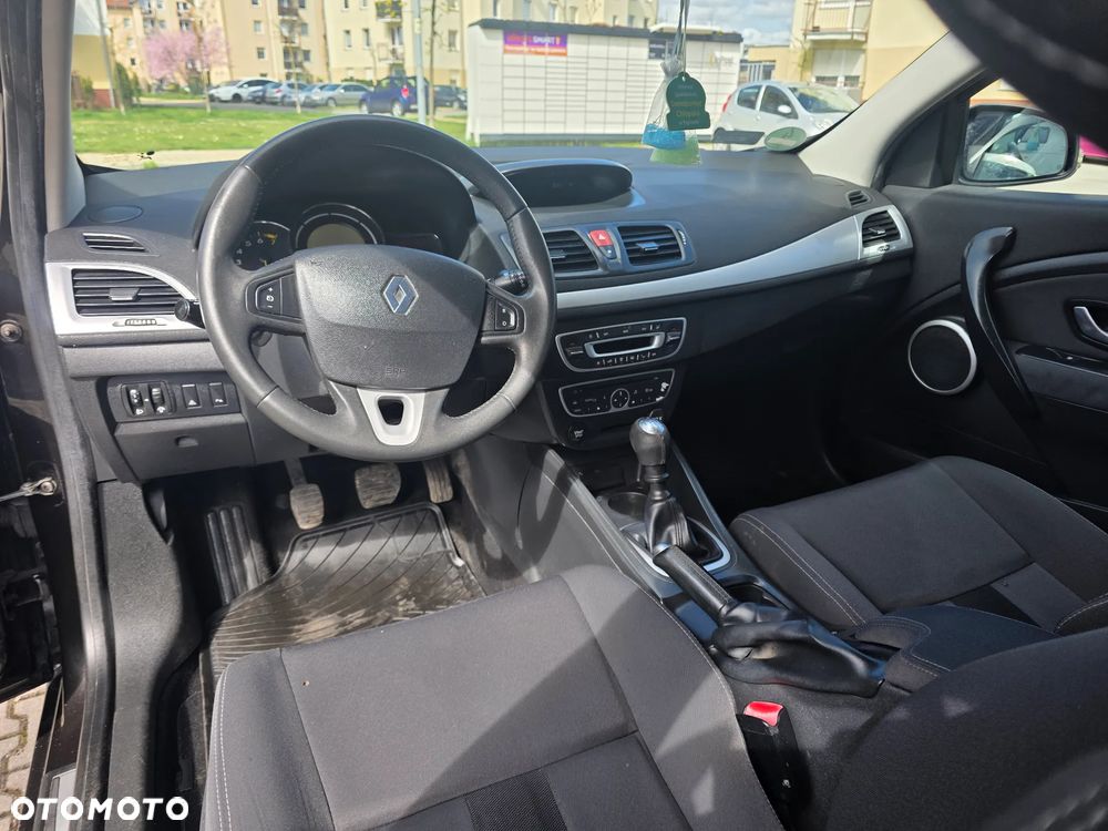 Renault Megane TCe 130 Dynamique - 2