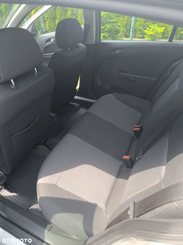 Opel Astra 1.6 - 20