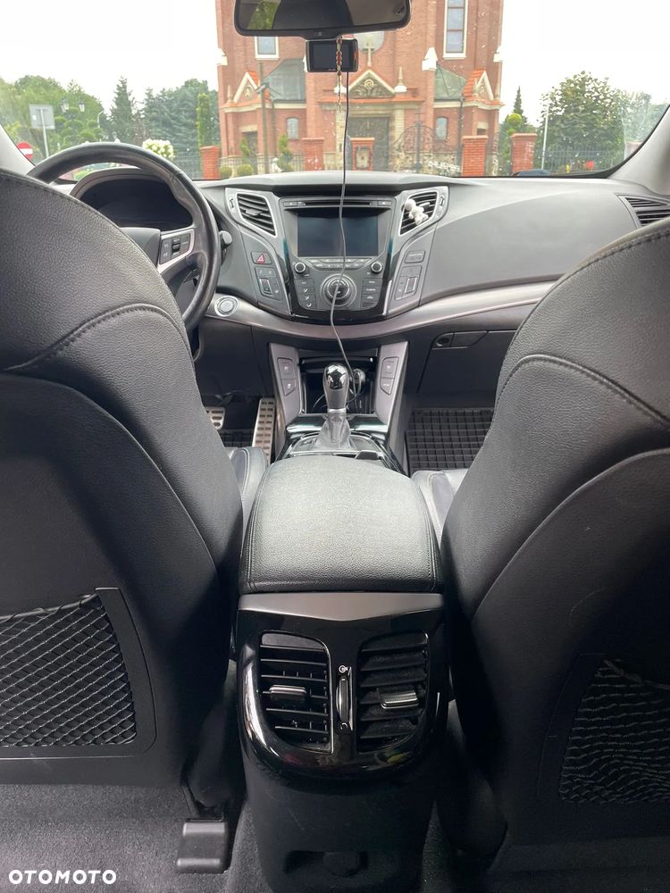 Hyundai i40 2.0 GDI Premium - 18