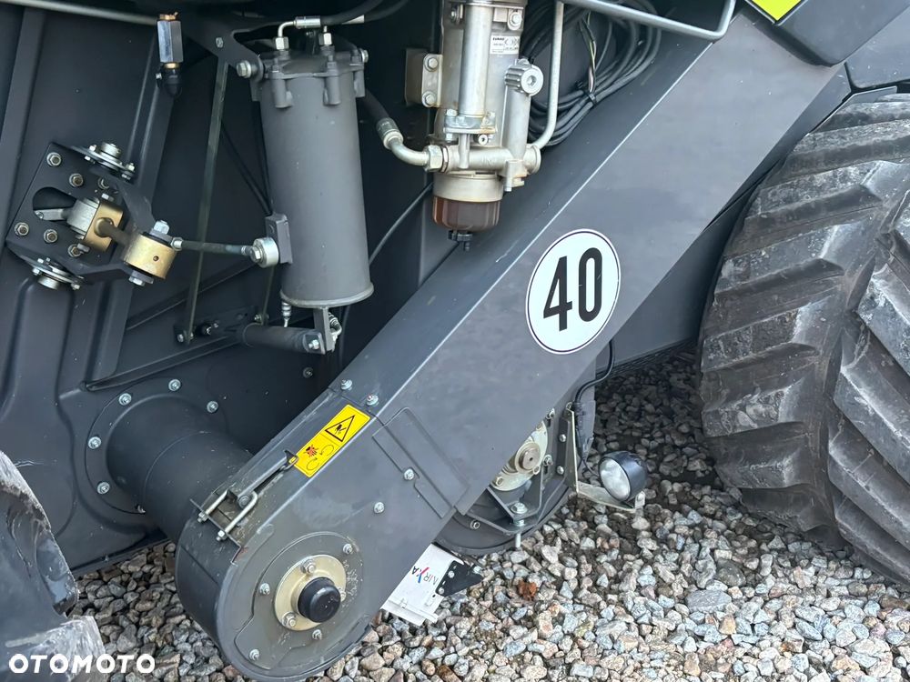 Claas Lexion 8900 - 9