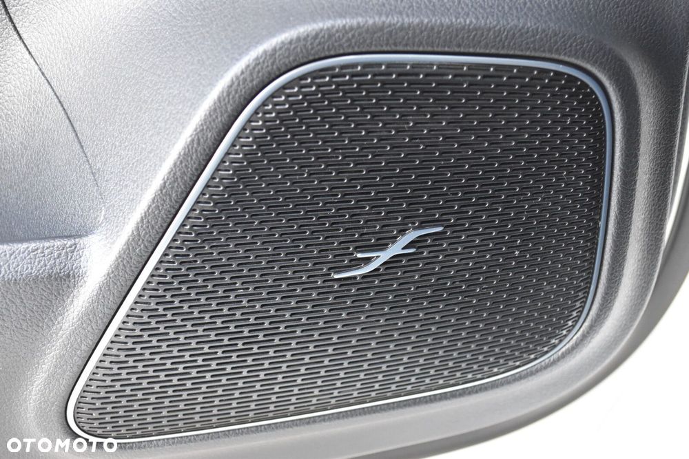 Mercedes-Benz GLA 220 d 4-Matic 8G-DCT - 30