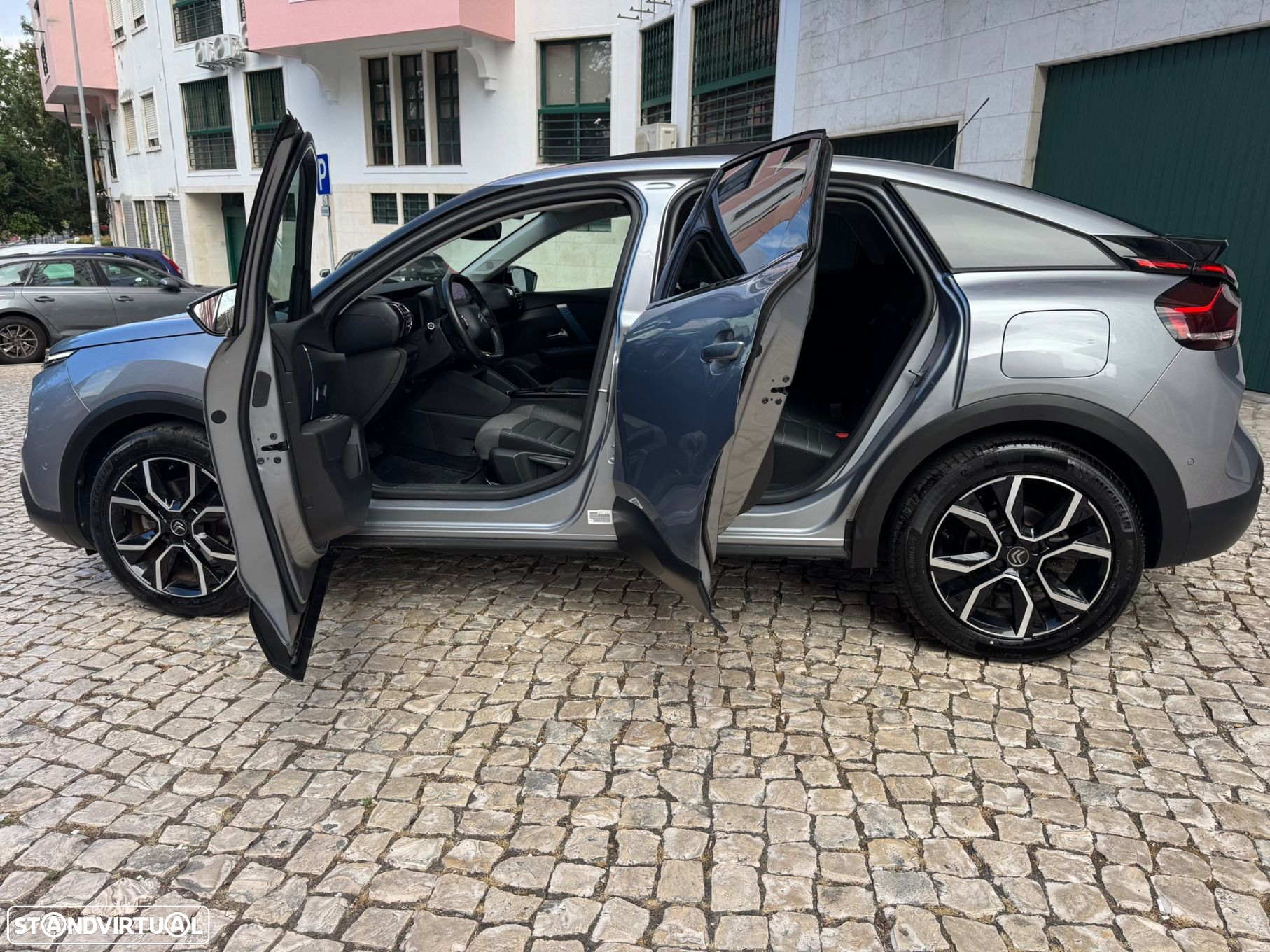 Citroën e-C4 50 kWh Shine - 8