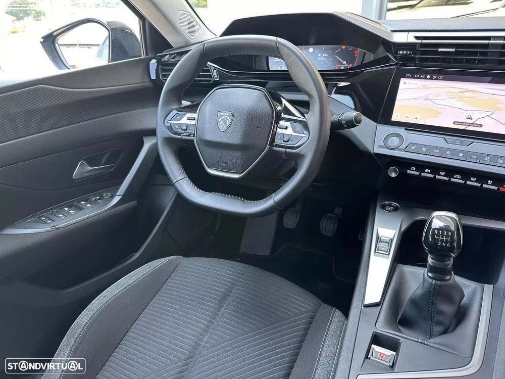Peugeot 308 SW 1.2 PureTech Allure - 24