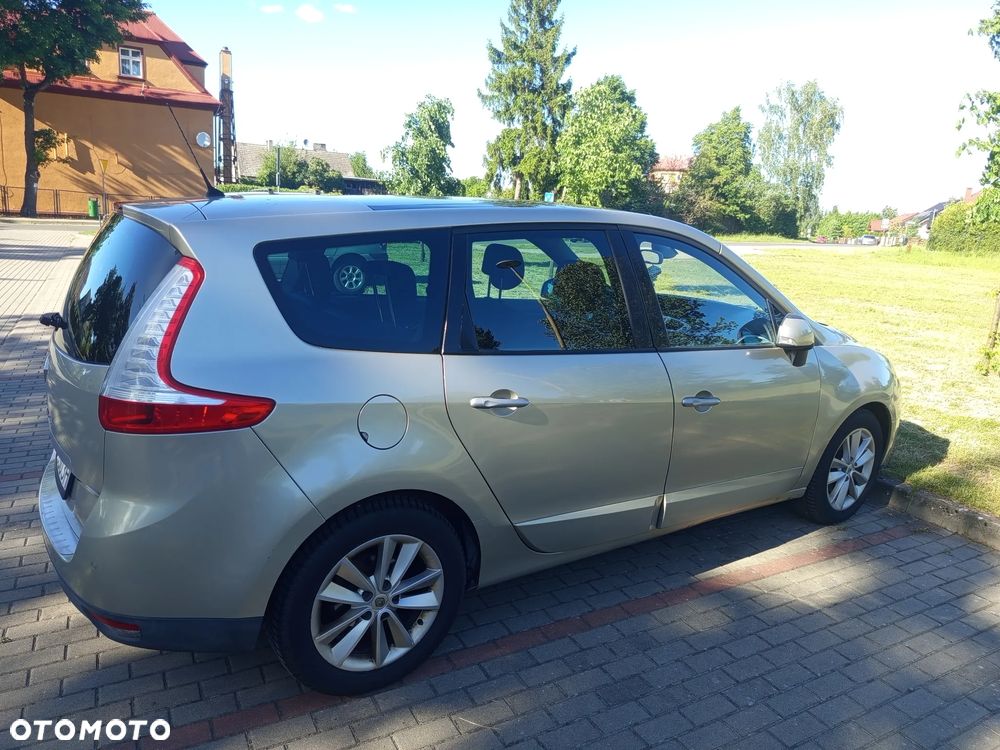 Renault Scenic 1.9 dCi Bose Edition - 7