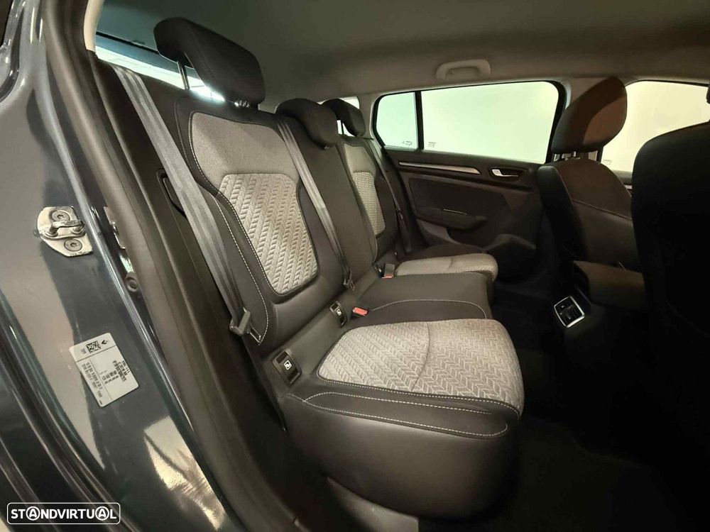 Renault Mégane Sport Tourer 1.5 Blue dCi Limited - 12