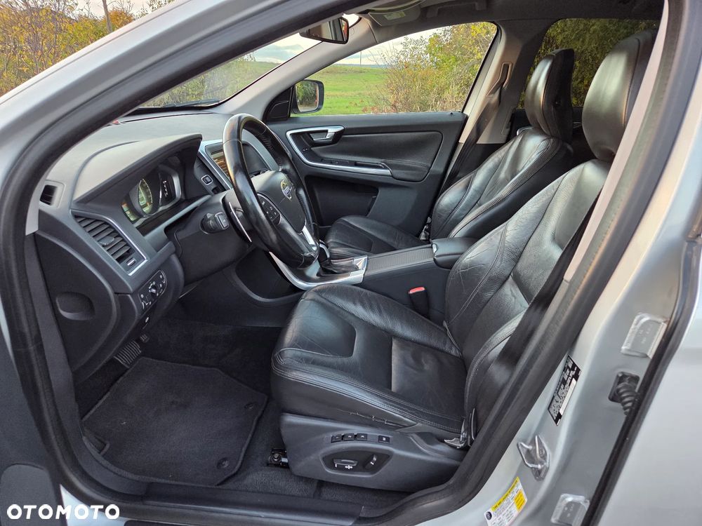 Volvo XC 60 T6 AWD Summum - 5