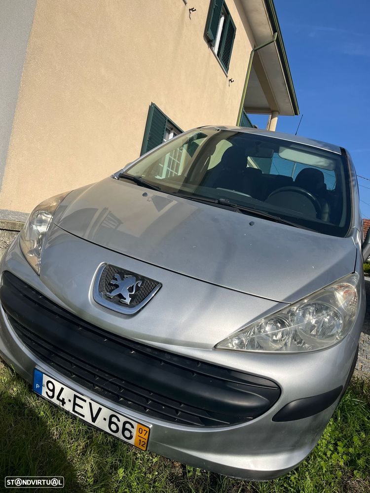 Peugeot 207
