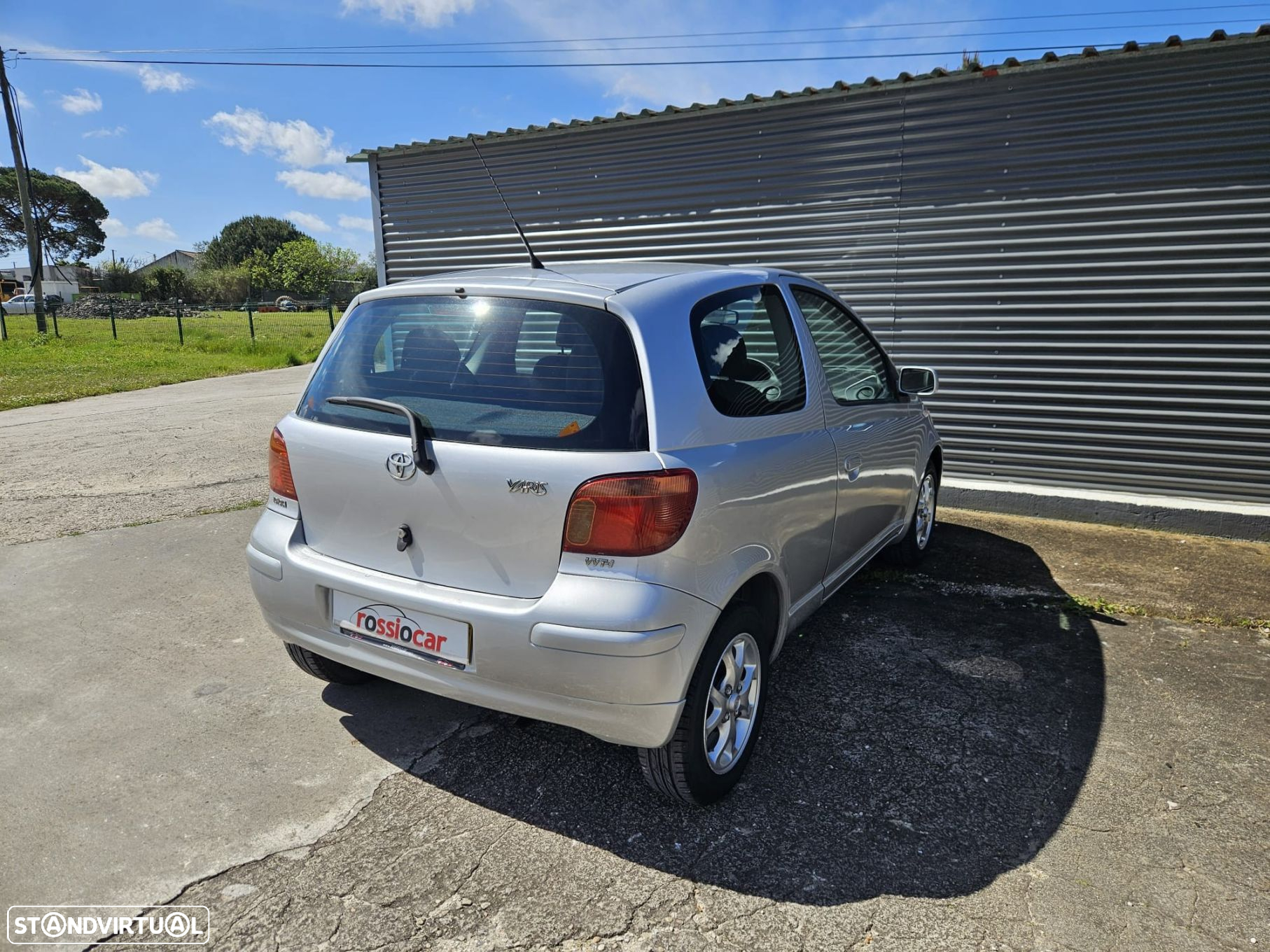 Toyota Yaris 1.0 MMT Final Edition - 8