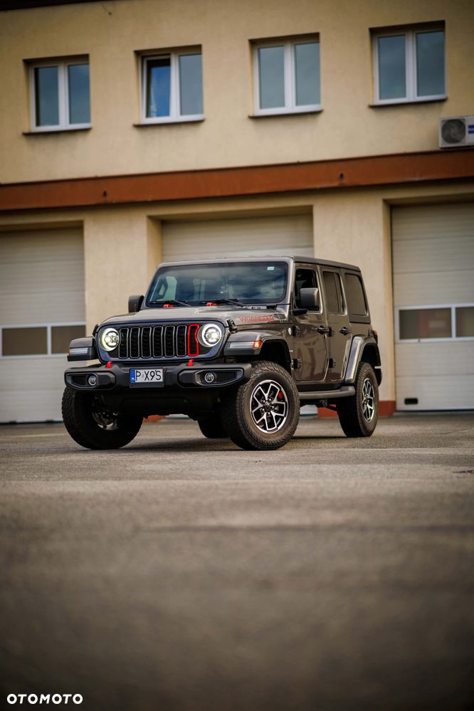 Jeep Wrangler Unlimited GME 2.0 Turbo Sahara - 13