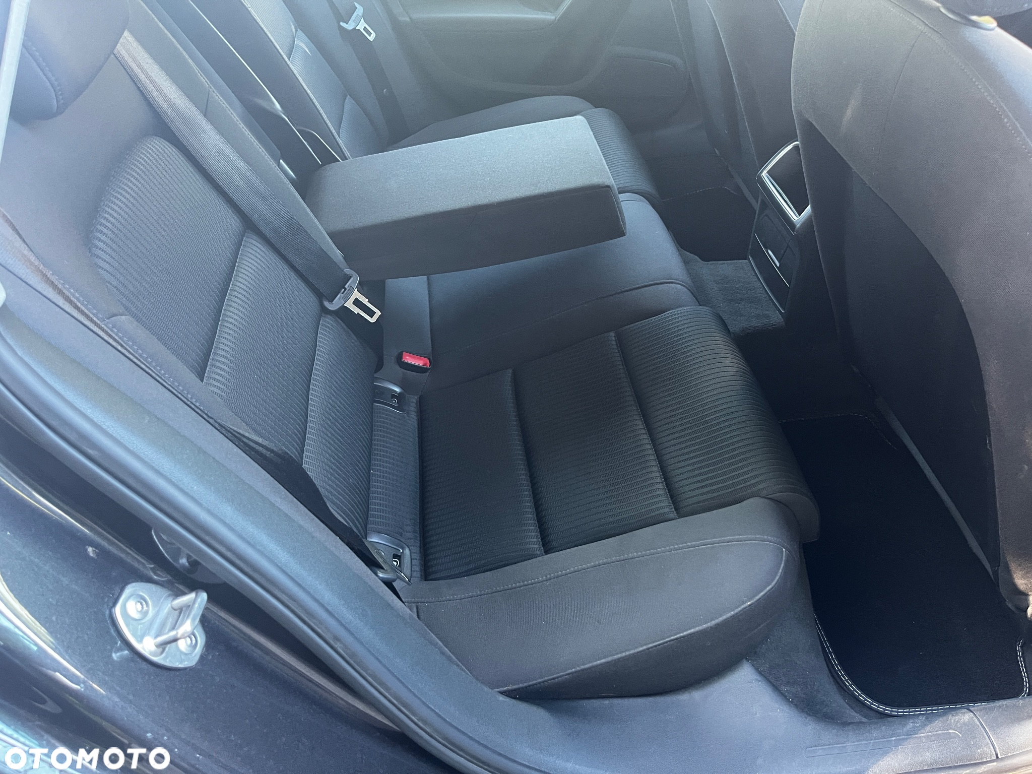 Audi A4 Avant 2.0 TDI 116g DPF Ambiente - 9