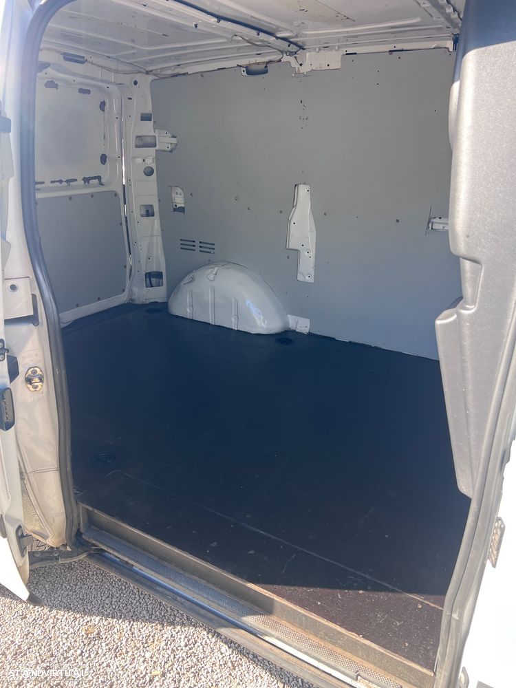 Mercedes-Benz Vito 113/AC - 9