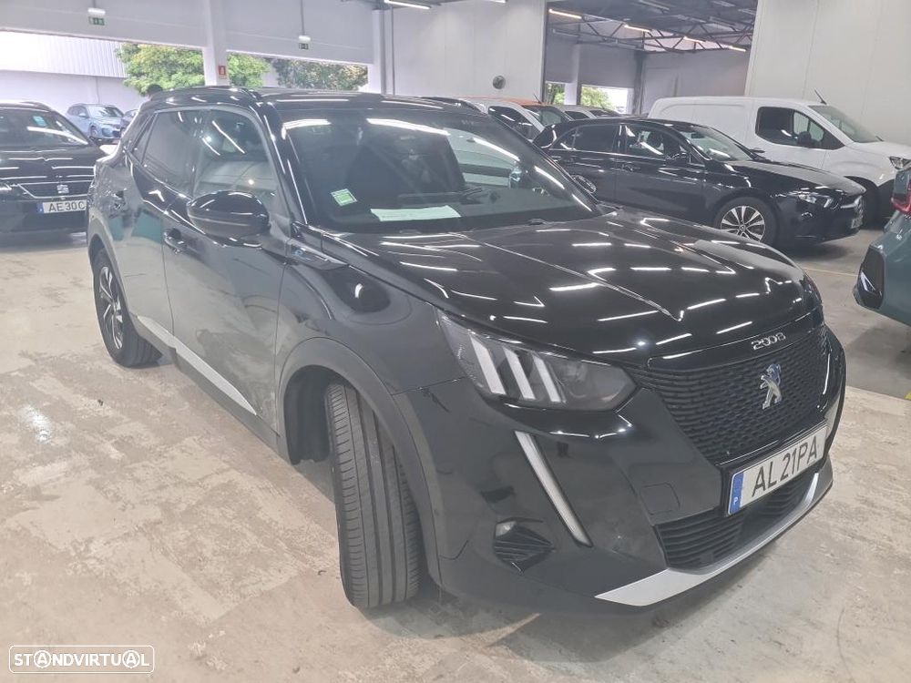 Peugeot e-2008 50 kWh GT - 4