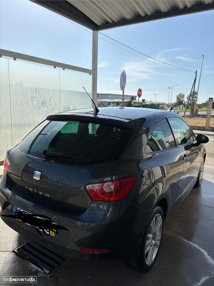 SEAT Ibiza SC 1.6 TDi Sport DPF - 13