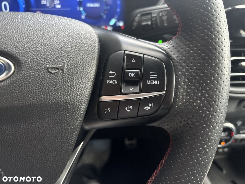 Ford Kuga - 14
