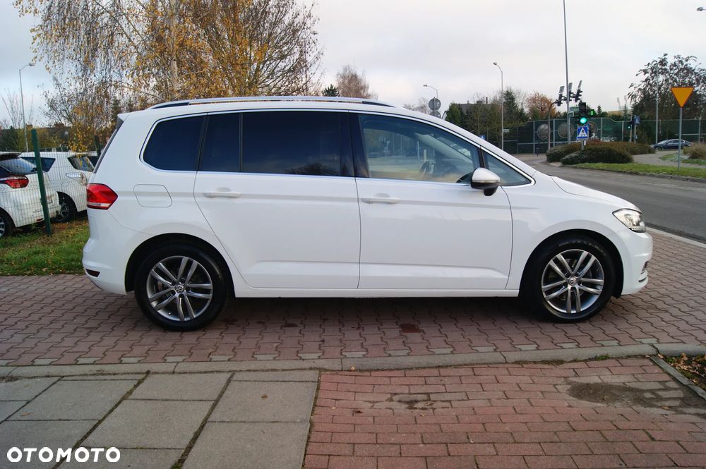 Volkswagen Touran 2.0 TDI BMT Highline DSG - 3