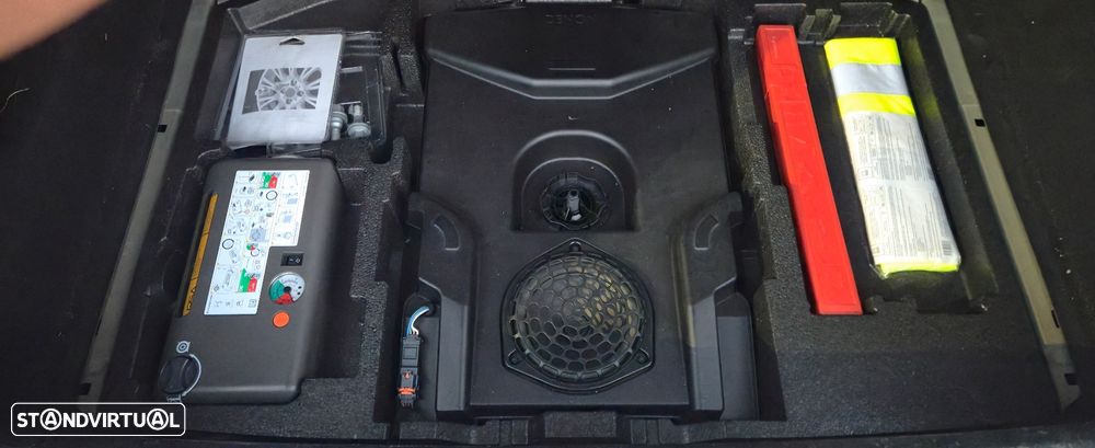 Peugeot 308 1.2 PureTech GT Line - 27