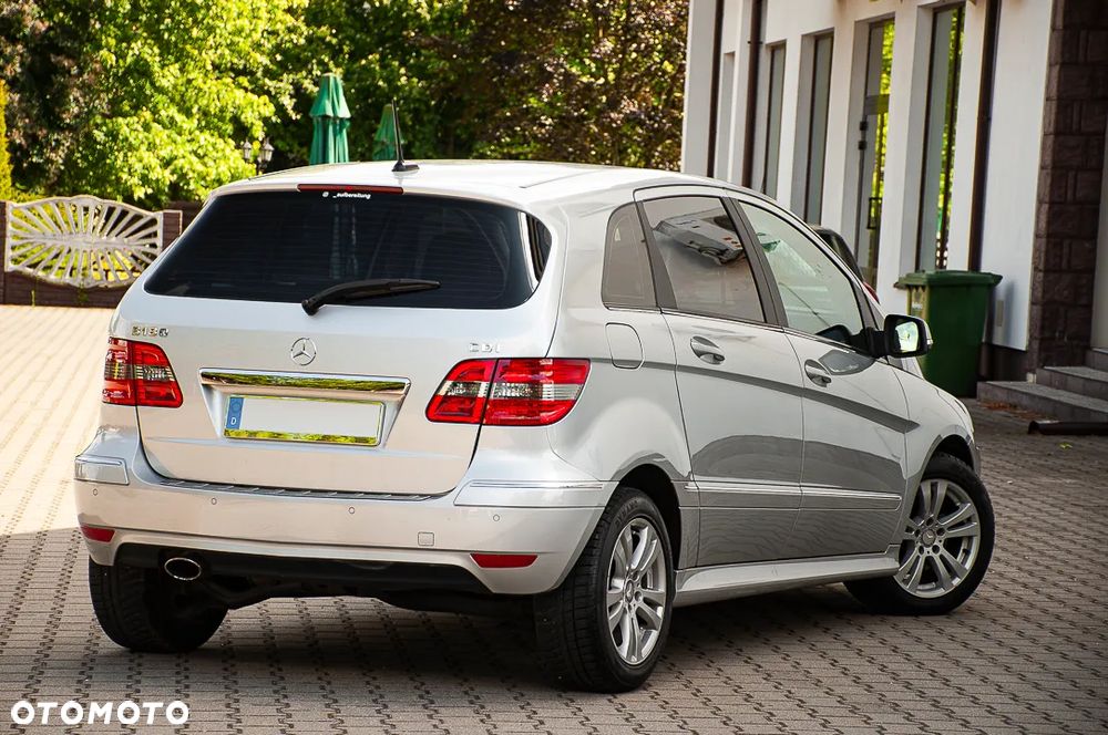 Mercedes-Benz Klasa B 180 CDI DPF Special Edition - 3