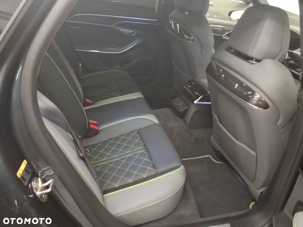 Audi A8 60 TFSI mHEV Quattro Tiptr - 27