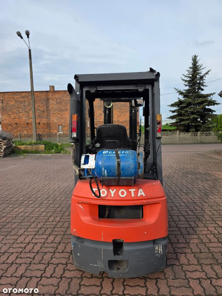 Toyota 42-7FGF18 - 4